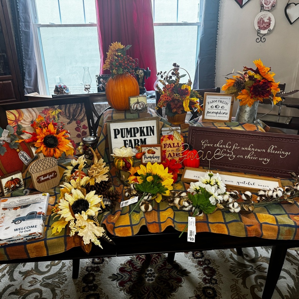Autumn Harvest Table Decor Set